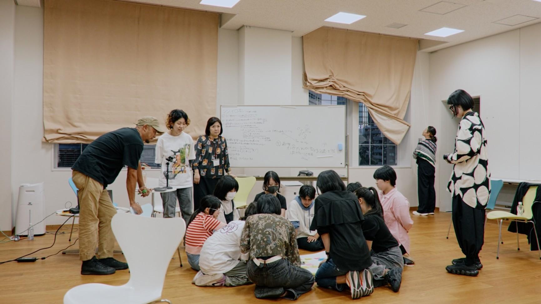 国立新美術館 ユースプロジェクト 紹介ページ.jpg